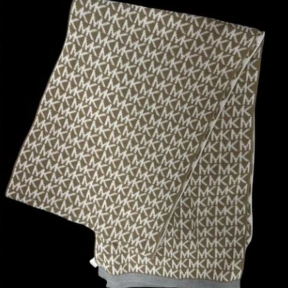 NWOT MICHAEL KORS MONOGRAM SCARF CREAM/GOLD - Picture 1 of 3